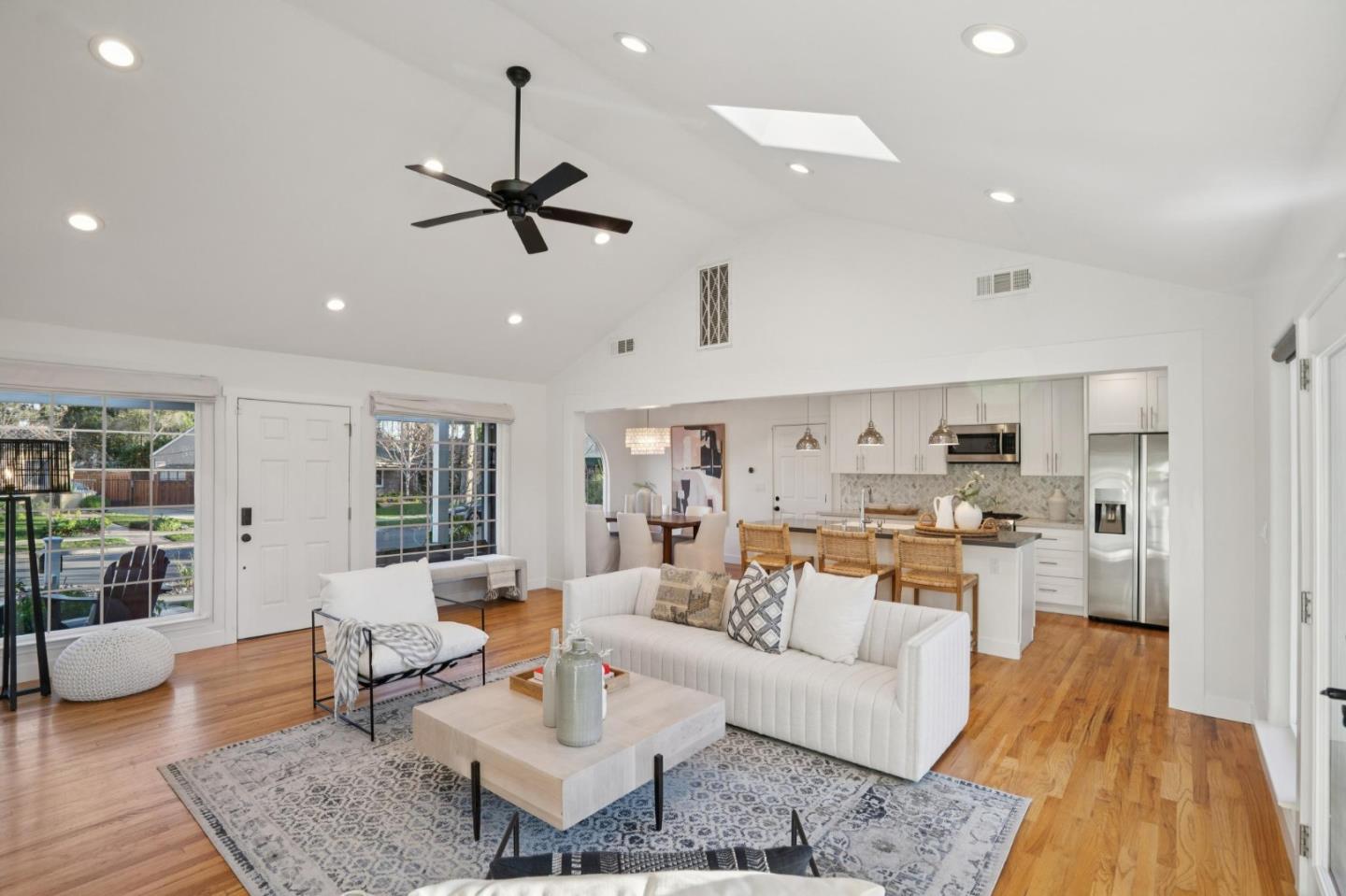 827 Riverside Drive San Jose, CA 95125 - Photo 4 of 19