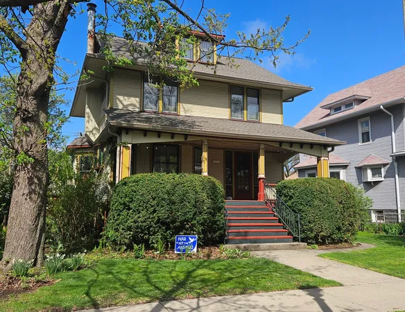 $769,000 | 833 South Scoville Avenue, Oak Park, IL 60304