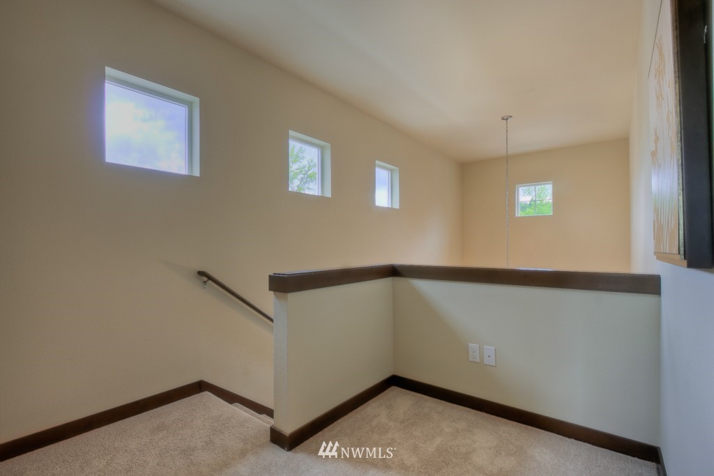 20211 3rd Drive Southeast, Unit 42 Bothell, WA 98012 - Photo 6 of 15