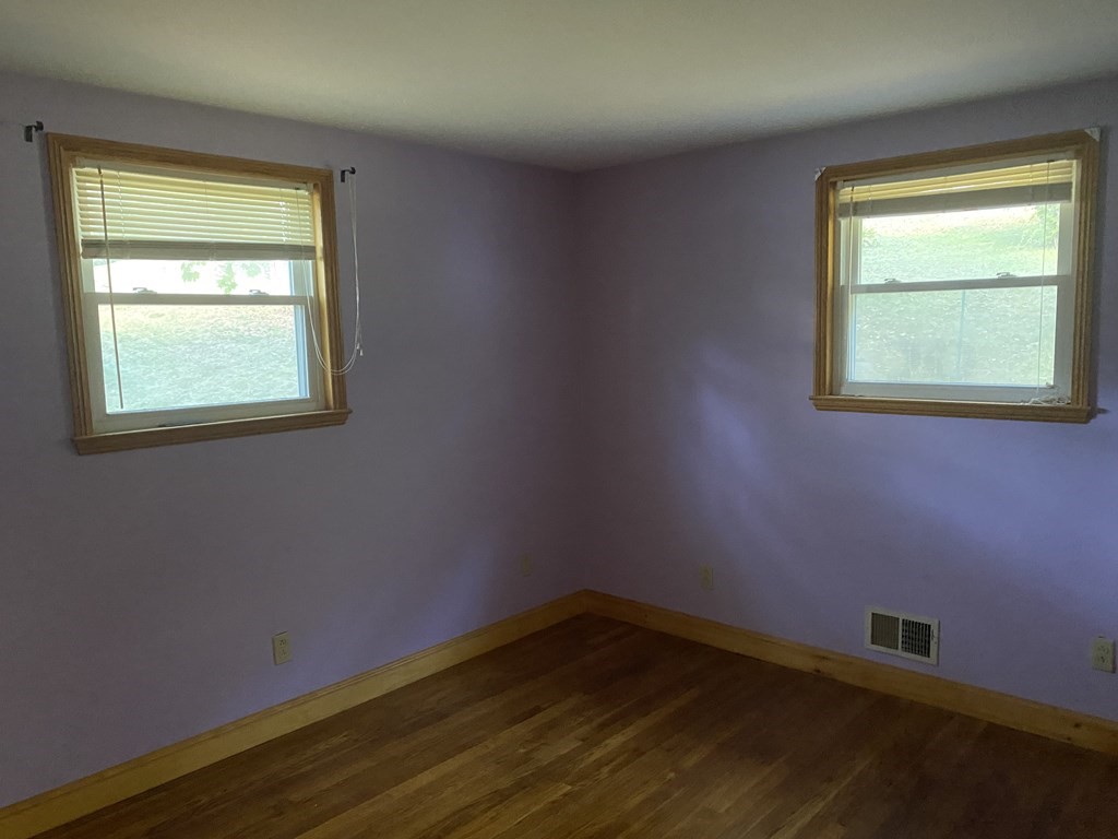 14 Foley Road Marlborough, MA 01752 - Photo 10 of 13 Gallery Image 10