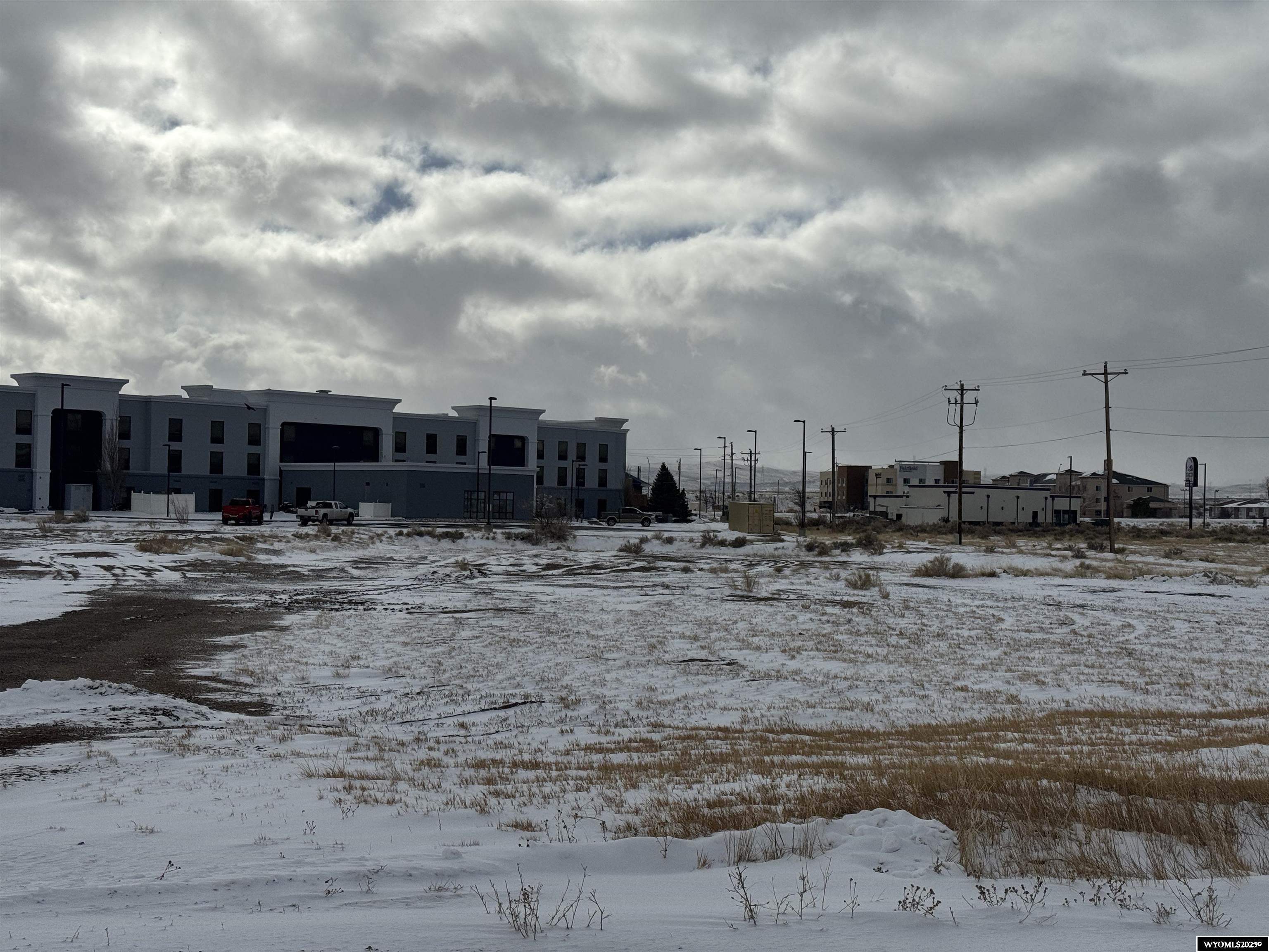 460 Airport Road Rawlins, WY 82301 - Photo 3 of 8