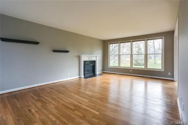 $4,200 | 5558 Martha's Vineyard, Clarence, NY 14032