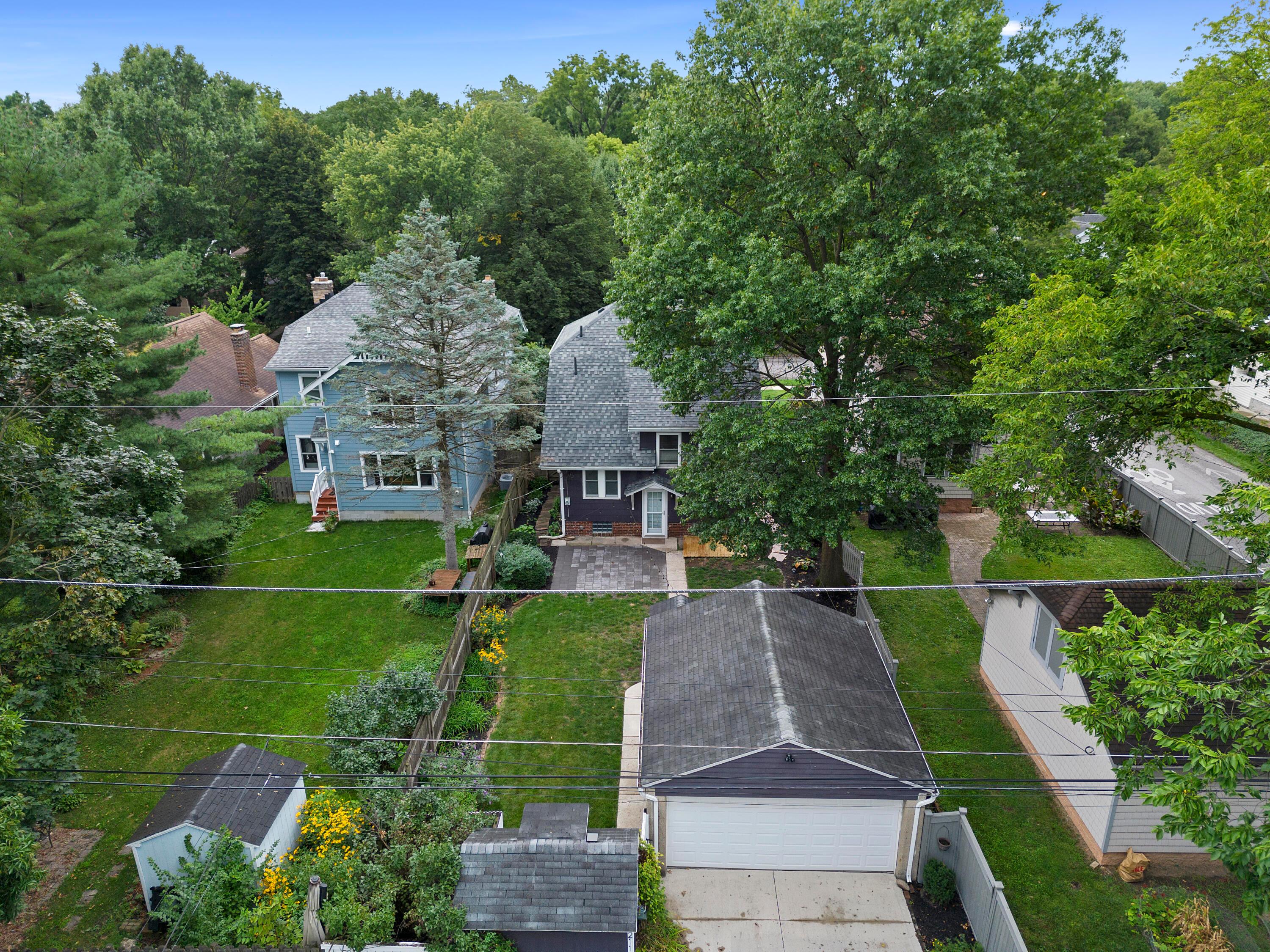 211 Brighton Road Columbus, OH 43202 - Photo 35 of 40 DJI_0857