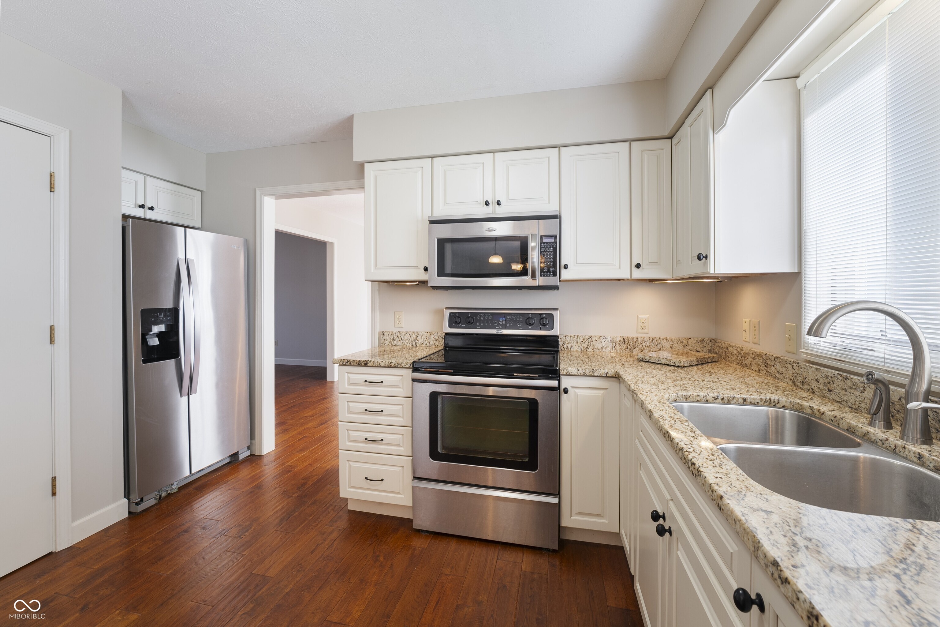 3705 River Road Columbus, IN 47203 - Photo 14 of 50