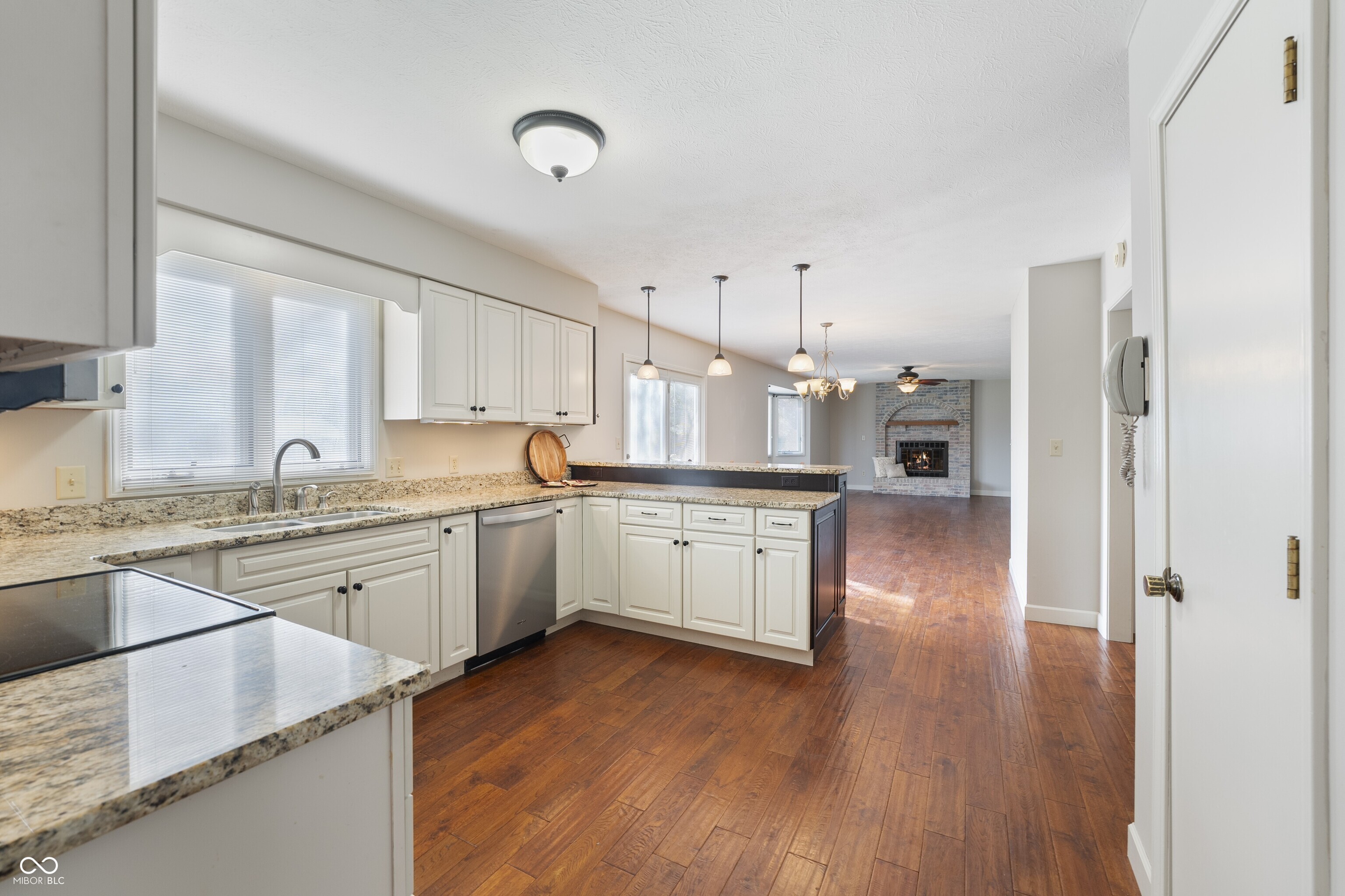 3705 River Road Columbus, IN 47203 - Photo 15 of 50