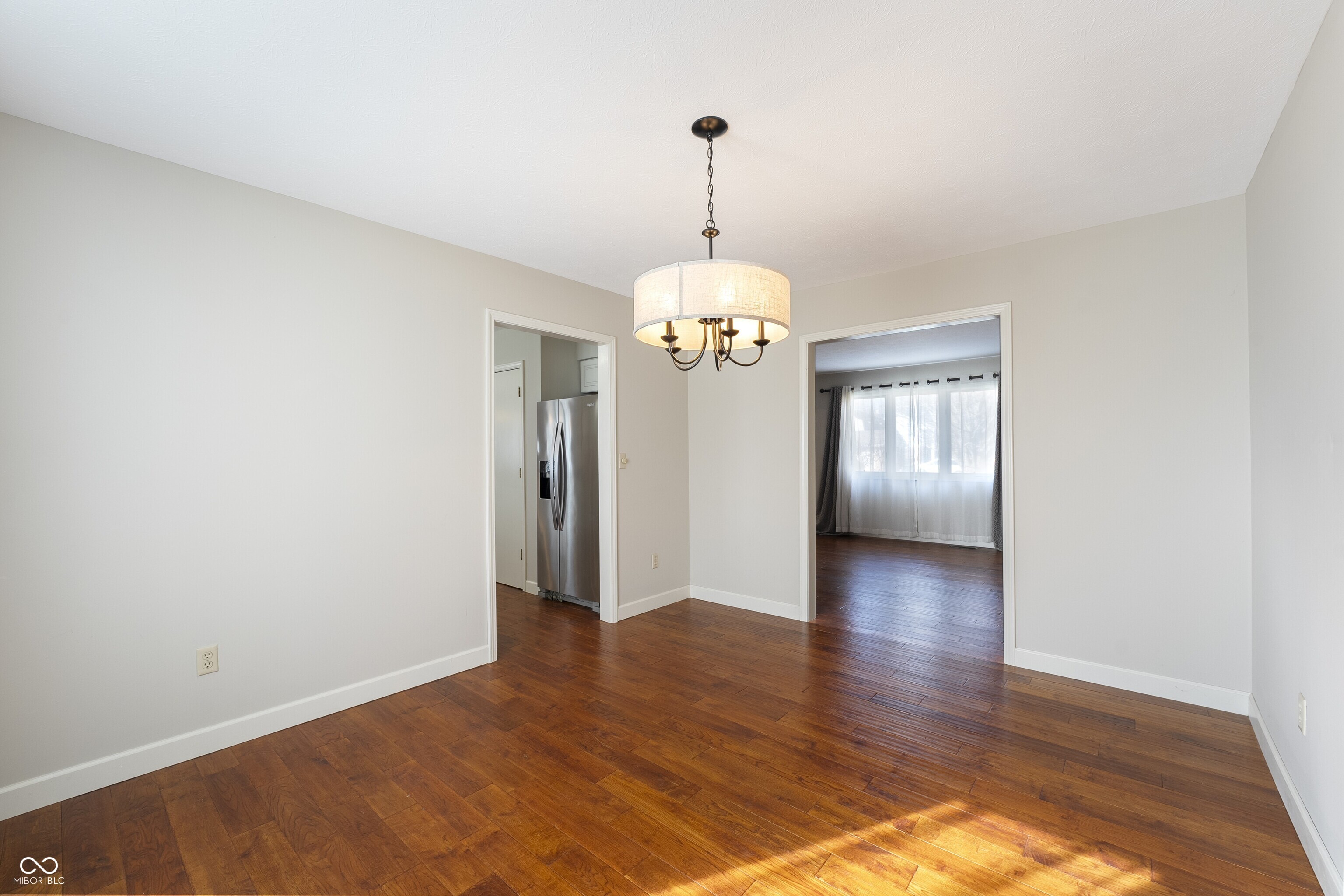 3705 River Road Columbus, IN 47203 - Photo 8 of 50