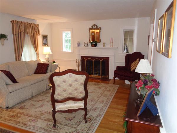 23 Norwich Road Needham, MA 02492 - Photo 8 of 11 Gallery Image 8