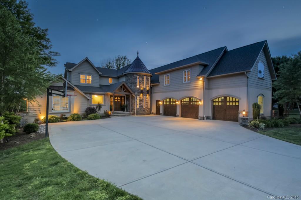 22633 Torrence Chapel Road Cornelius, NC 28031 - Photo 1 of 24 Gallery Image 1