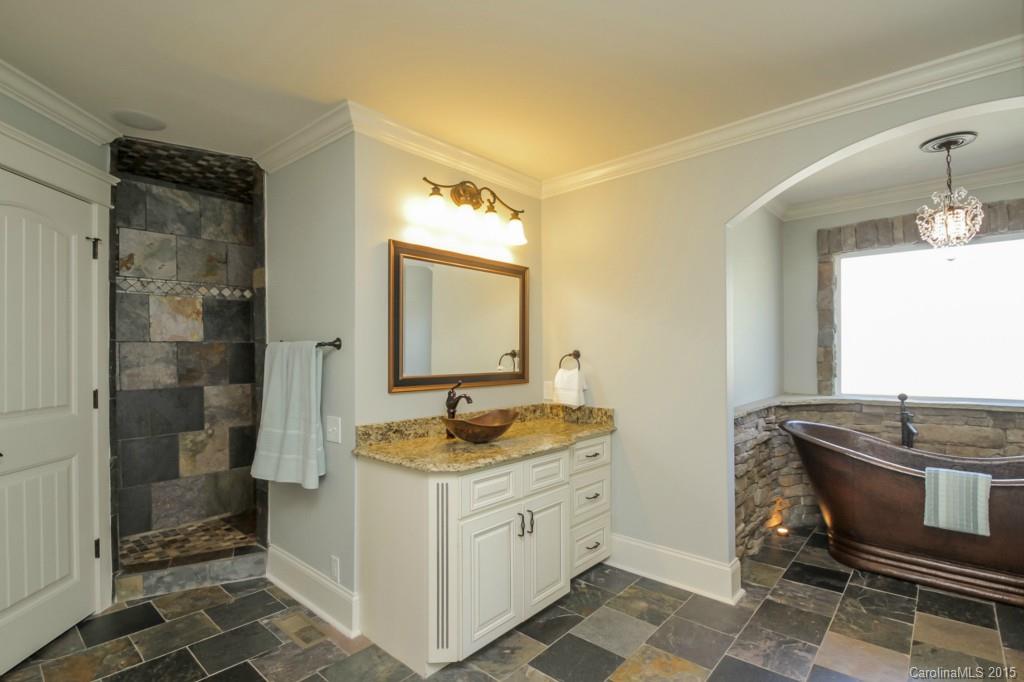 22633 Torrence Chapel Road Cornelius, NC 28031 - Photo 11 of 24 Gallery Image 11