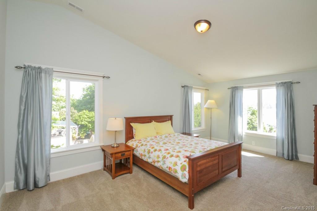 22633 Torrence Chapel Road Cornelius, NC 28031 - Photo 12 of 24 Gallery Image 12