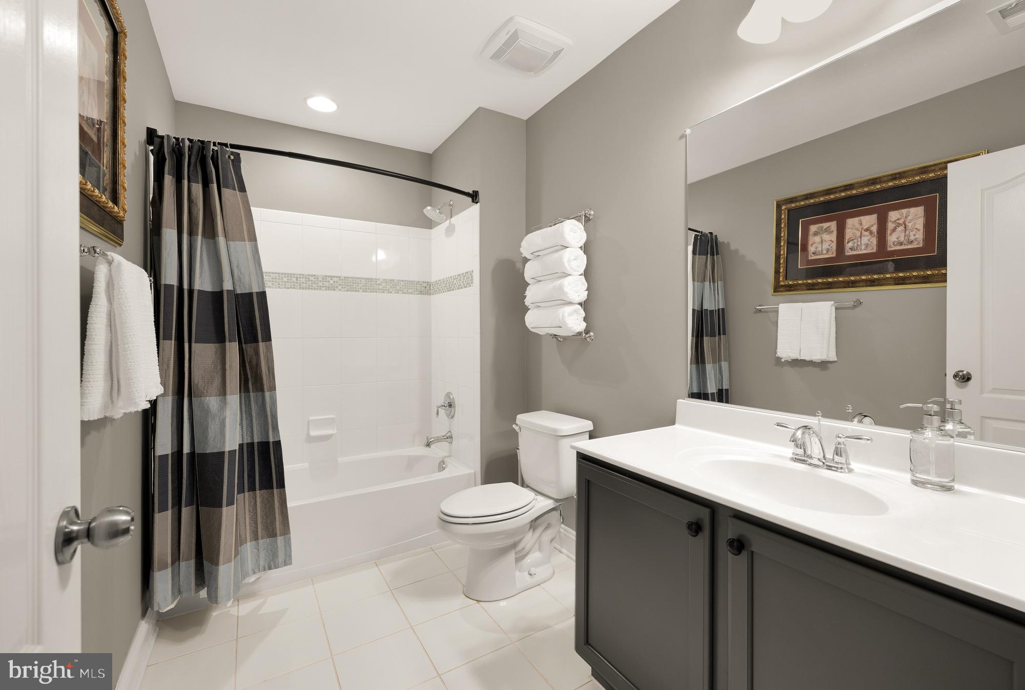 15931 Woods Center Road Silver Spring, MD 20906 - Photo 78 of 110 Gallery Image 78