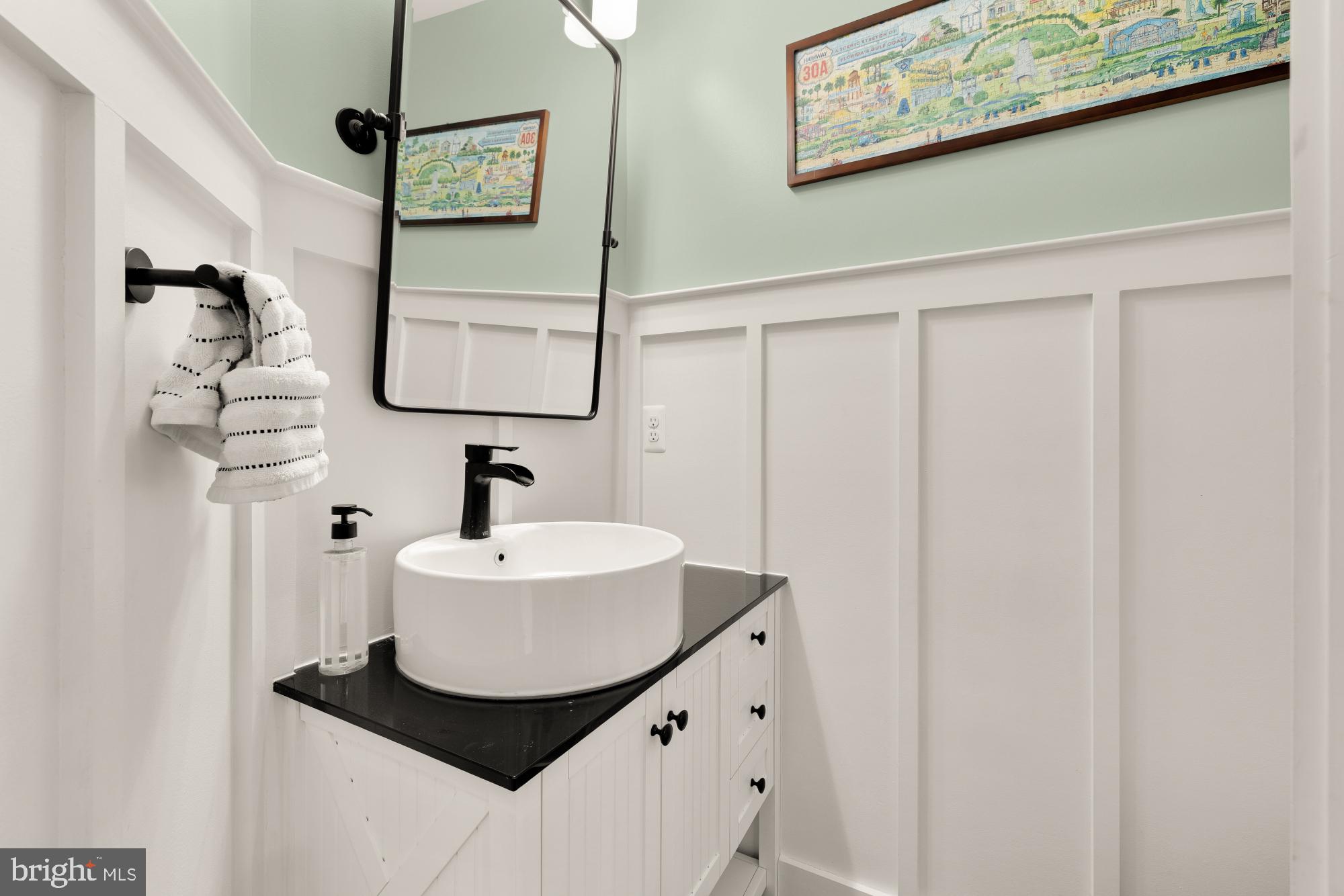 15931 Woods Center Road Silver Spring, MD 20906 - Photo 10 of 110 Gallery Image 10