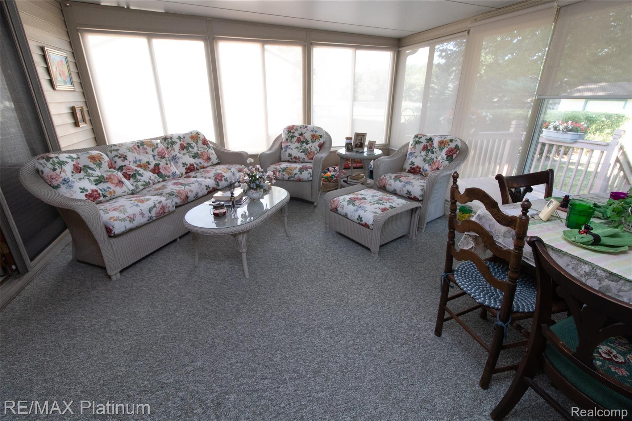 2414 Pollock Road Grand Blanc, MI 48439 - Photo 16 of 30 IMG_9956.jpg
