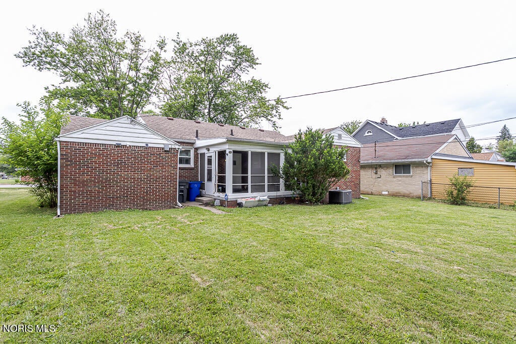 736 North Byrne Road Toledo, OH 43607 - Photo 30 of 35 Gallery Image 30