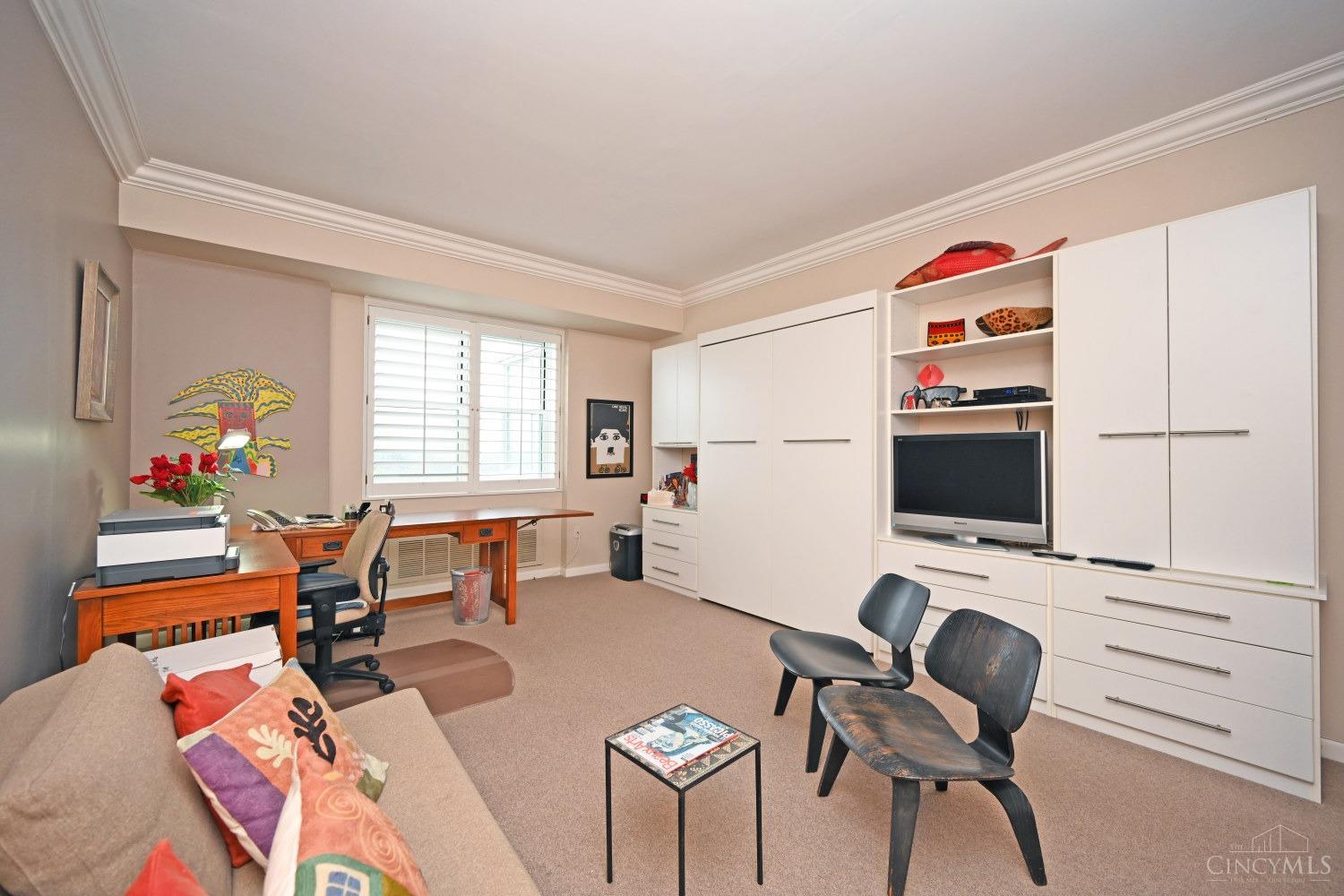 2444 Madison Road, Unit 2005 Cincinnati, OH 45208 - Photo 44 of 52 Gallery Image 44