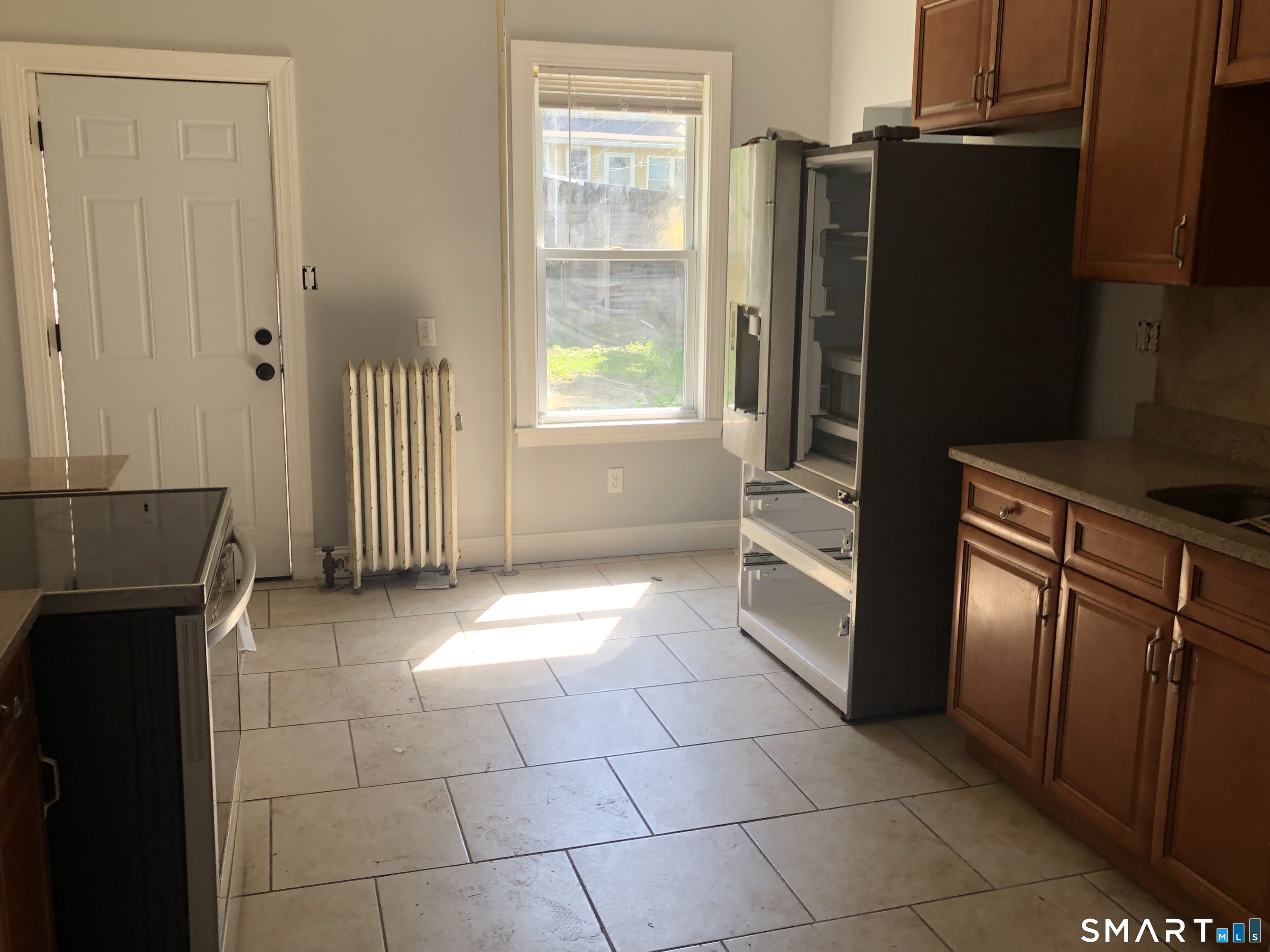 69 Prospect Street Enfield, CT 06082 - Photo 11 of 19