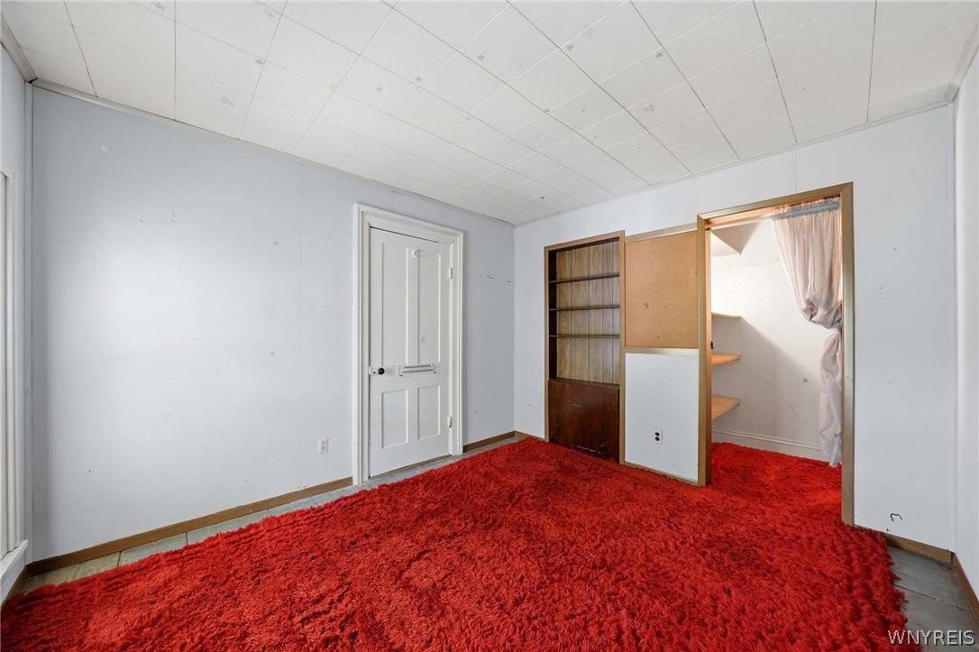 11431 Hanover Road Hanover, NY 14062 - Photo 26 of 38 Large walk in closet off bedroom 1