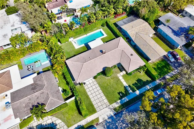 $9,995 | 1125 Northeast 91st Terrace, Miami Shores, FL 33138