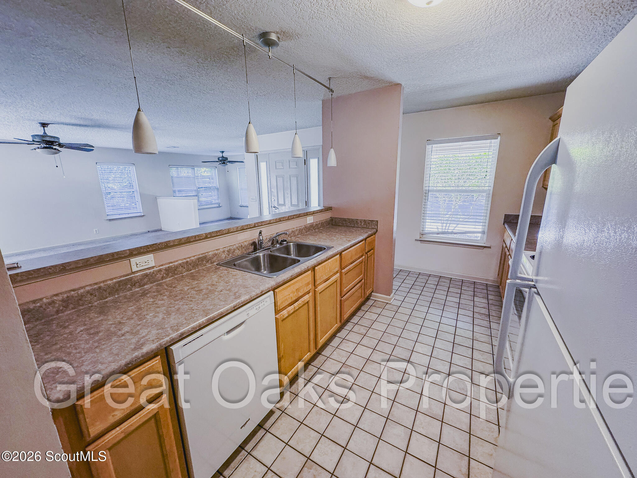 879 Murray Townsend Road, Unit 4 Darien, GA 31305 - Photo 7 of 15