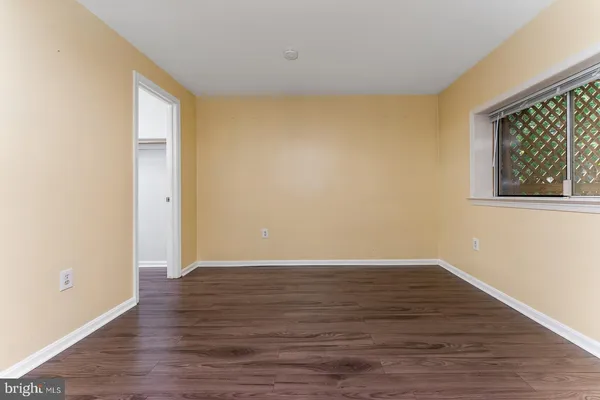 $4,250 | 8415 Hollis Lane, Vienna, VA 22182