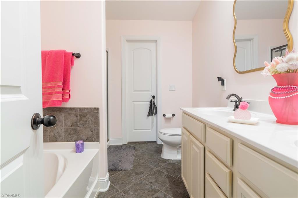 748 Carneros Circle High Point, NC 27265 - Photo 17 of 28