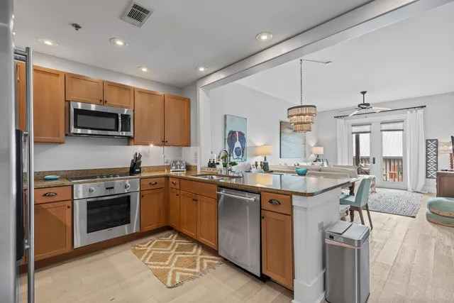 $725,000 | 2050 West County Highway 30A, Unit M1313, Santa Rosa Beach, FL 32459