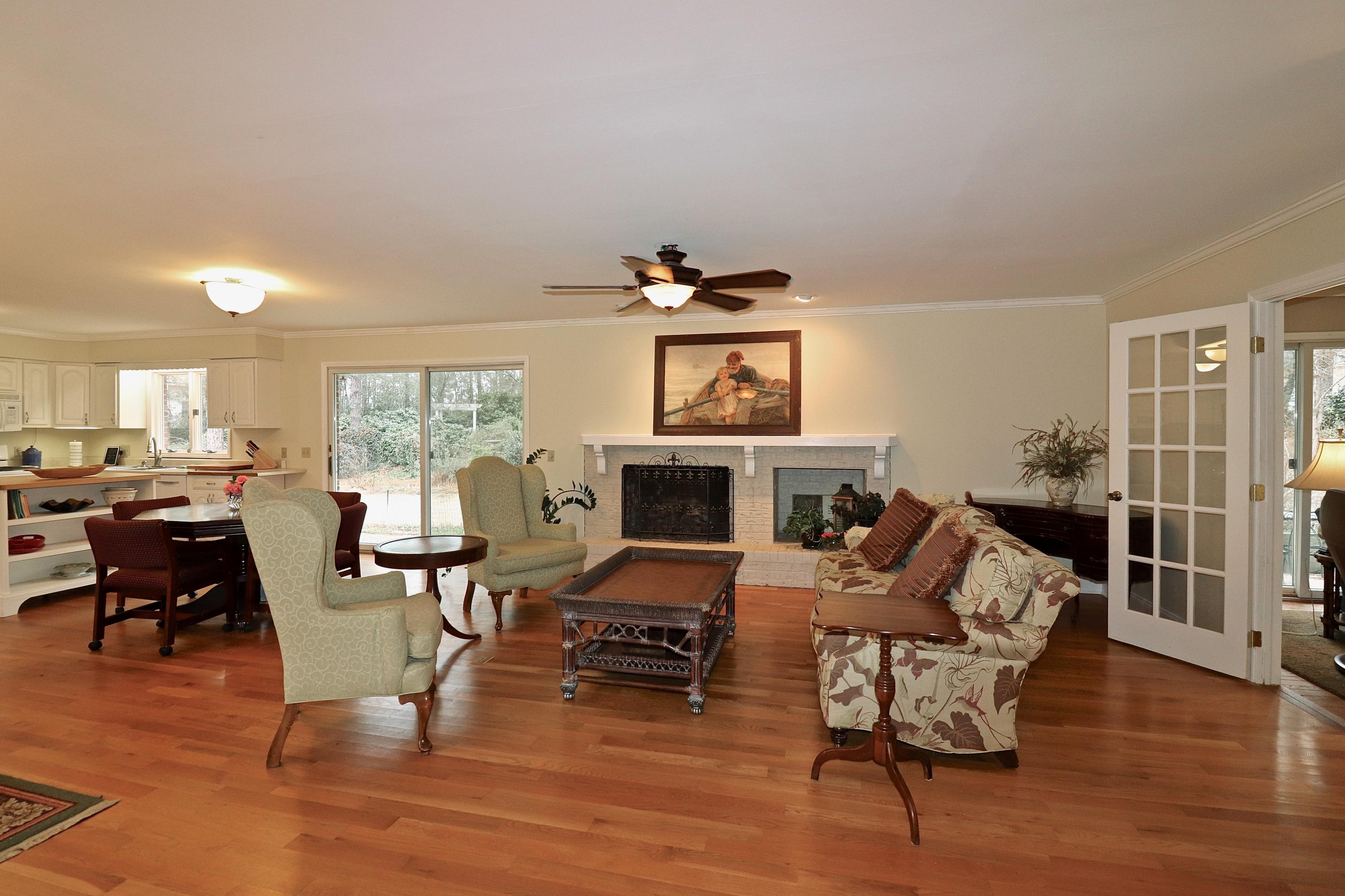 100 Harlow Road Pinehurst, NC 28374 - Photo 5 of 47 IMG_3707