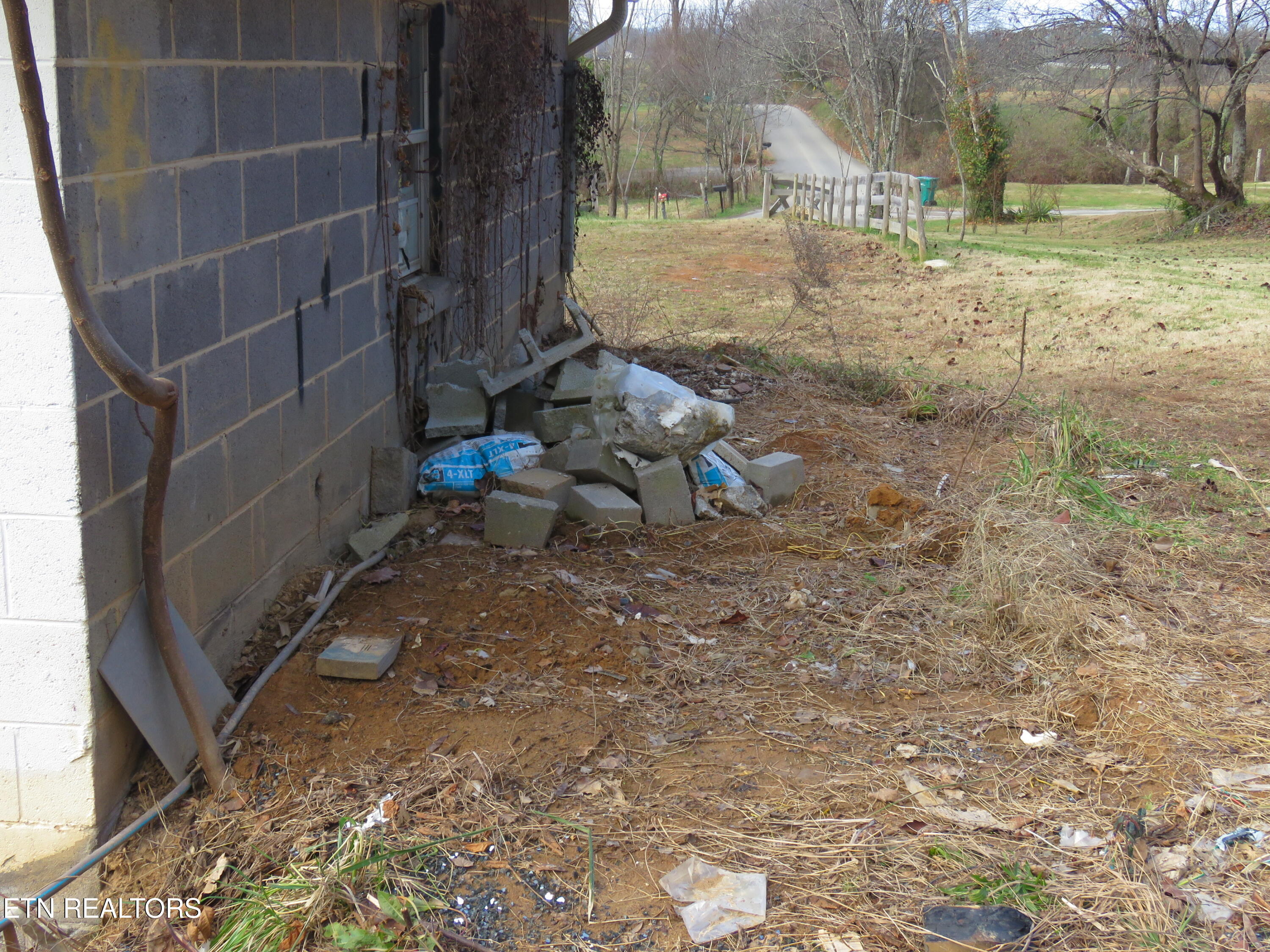 4330 Fulton Road Corryton, TN 37721 - Photo 5 of 31 IMG_0007