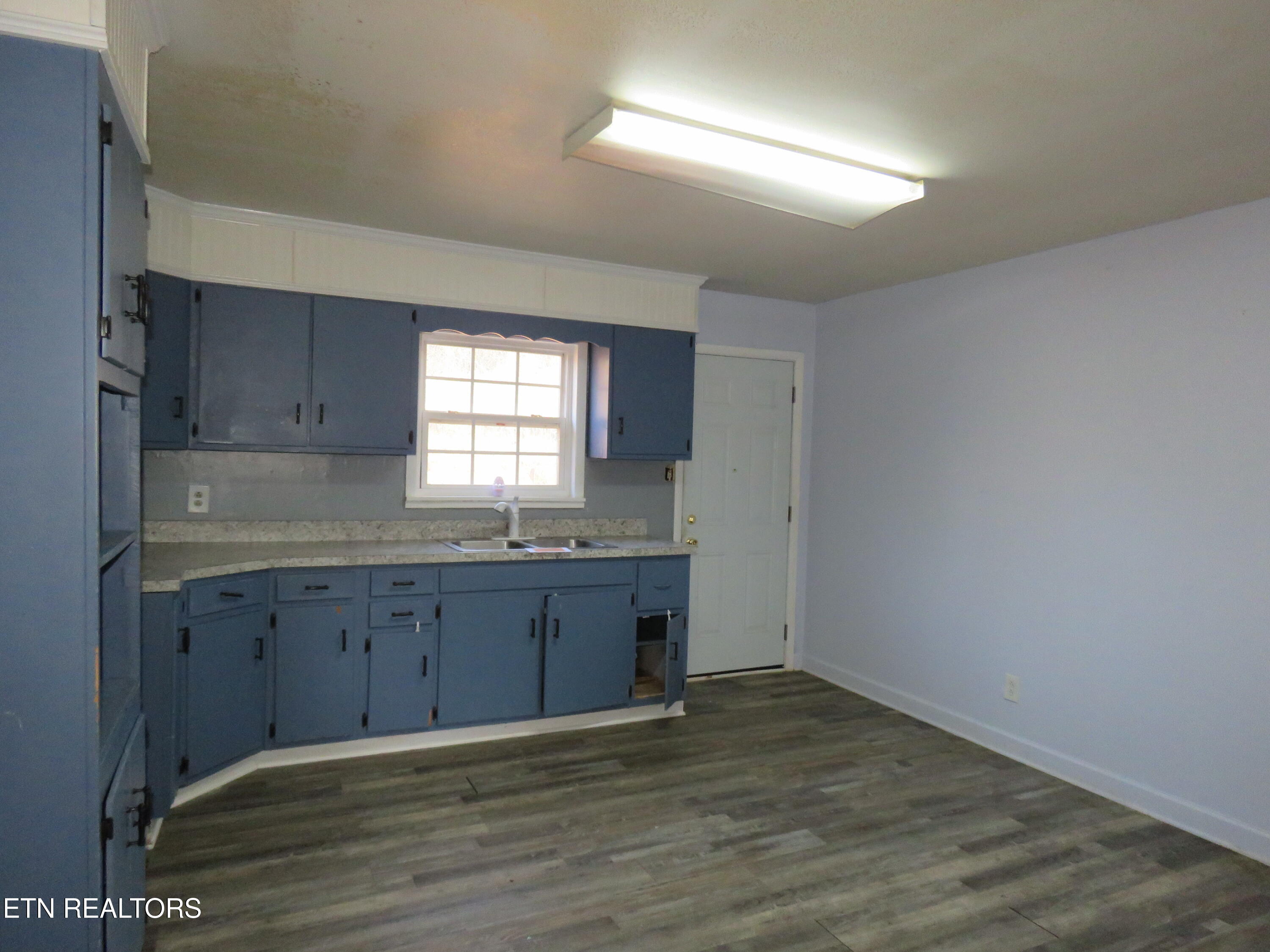 4330 Fulton Road Corryton, TN 37721 - Photo 10 of 31 IMG_0012