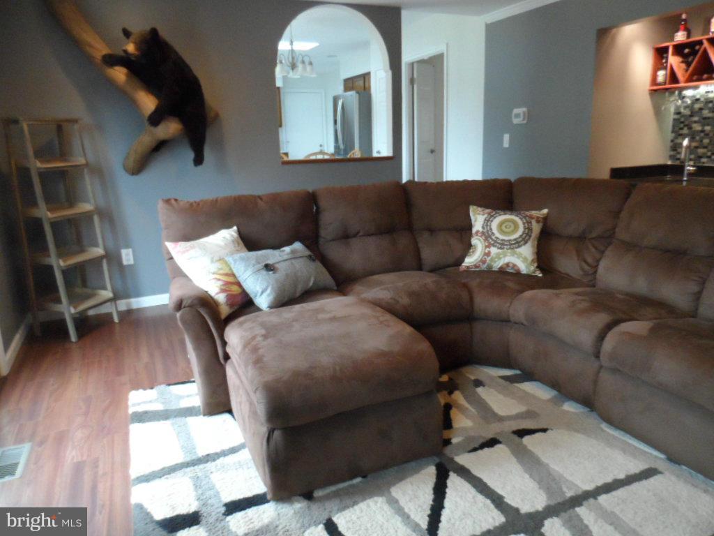 15016 Layhill Road Silver Spring, MD 20906 - Photo 14 of 30 Family Room