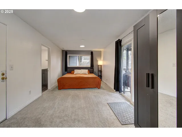 $449,500 | 7116 Northeast 107th Avenue, Vancouver, WA 98662