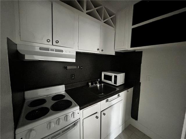 1032 Fourth Street New Orleans, LA 70130 - Photo 2 of 5