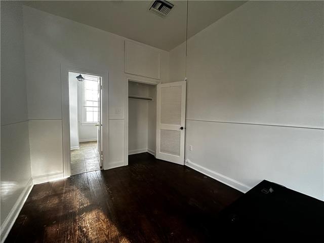 1032 Fourth Street New Orleans, LA 70130 - Photo 3 of 5