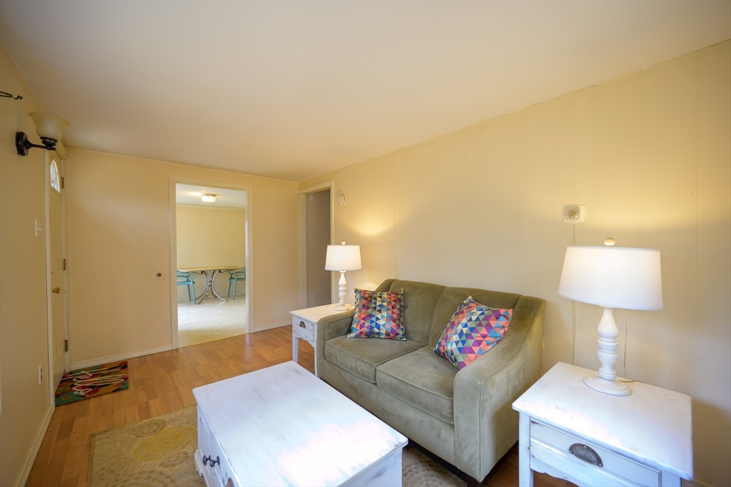 260 Amherst Road Belchertown, MA 01007 - Photo 4 of 19 Gallery Image 4