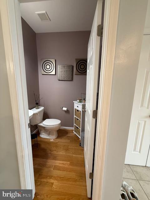 11777 Skylark Road Clarksburg, MD 20871 - Photo 25 of 75 a bathroom with a toilet and a shower