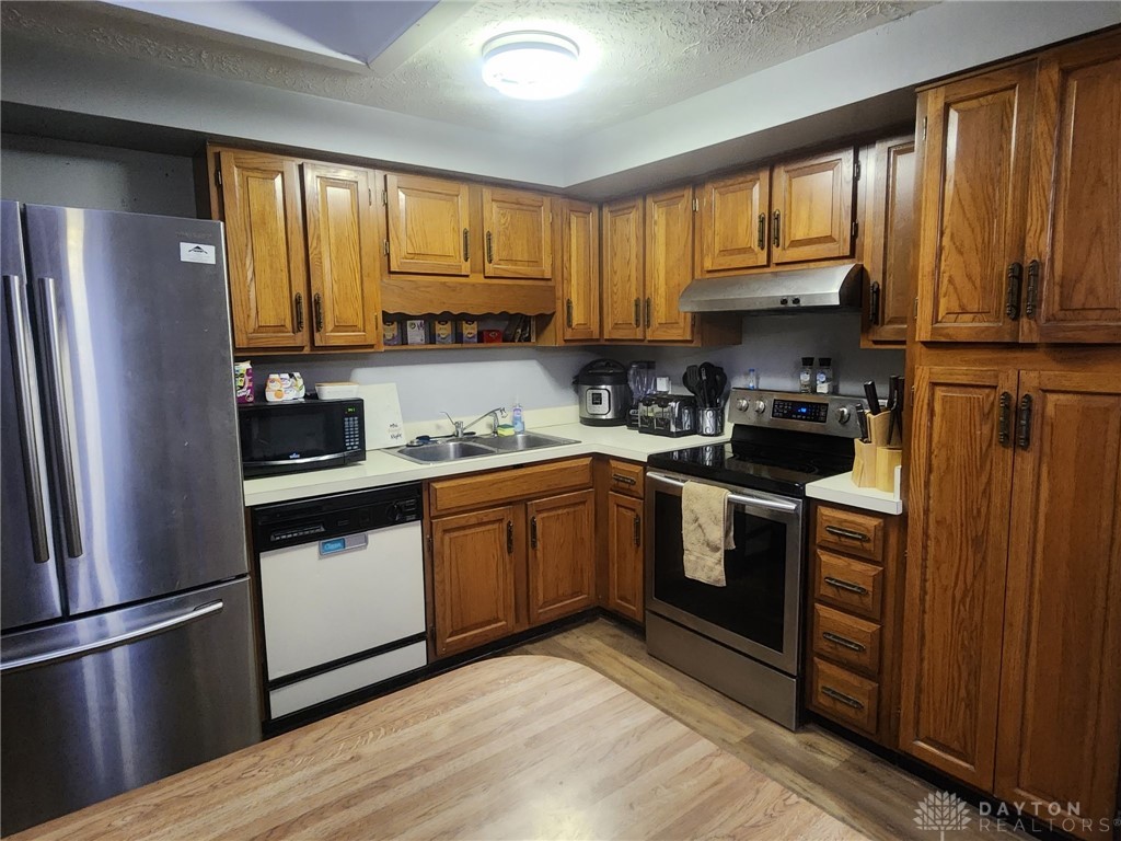 275 Boyce Road Dayton, OH 45458 - Photo 13 of 39 Kitchen