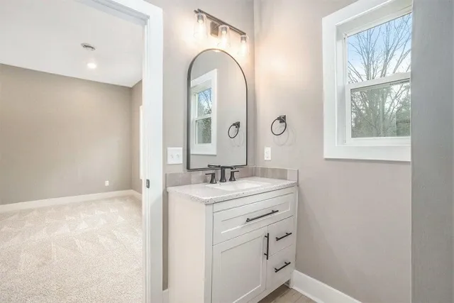 $399,900 | 18895 148th Avenue, Spring Lake, MI 49456