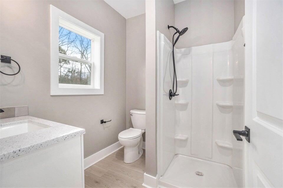 18895 148th Avenue Spring Lake, MI 49456 - Photo 14 of 26 20250424132246498468000000-o