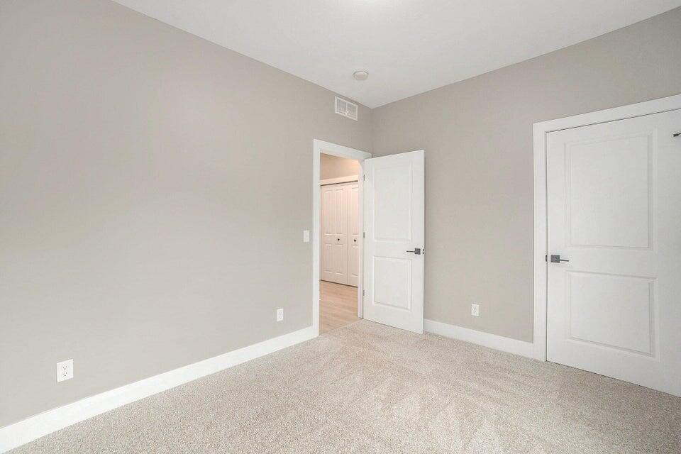 18895 148th Avenue Spring Lake, MI 49456 - Photo 16 of 26 20250424132251432308000000-o