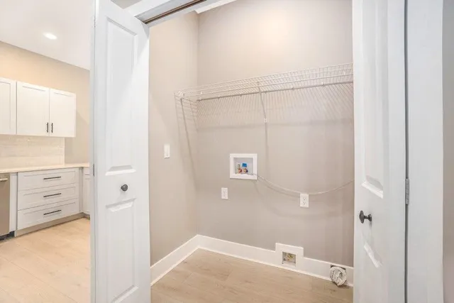 $399,900 | 18895 148th Avenue, Spring Lake, MI 49456