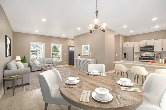 $399,900 | 18895 148th Avenue, Spring Lake, MI 49456