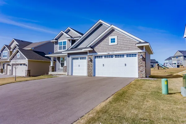 $3,495 | 1582 Edgebrook Lane, Carver, MN 55315