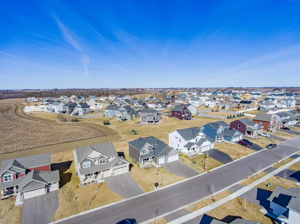 $3,495 | 1582 Edgebrook Lane, Carver, MN 55315