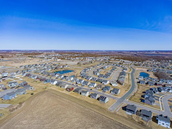 $3,495 | 1582 Edgebrook Lane, Carver, MN 55315