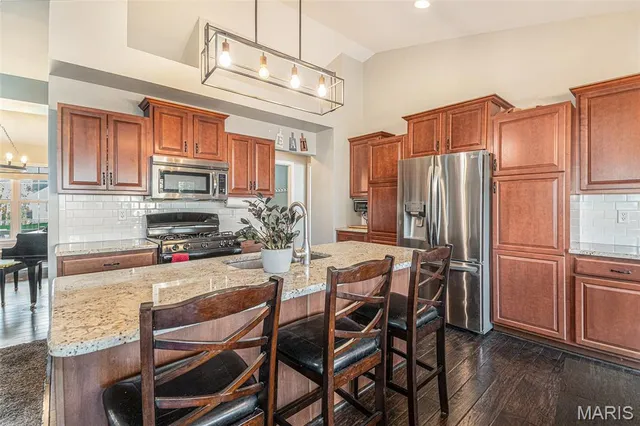 $425,000 | 1245 Summer Lynne Drive, O'Fallon, MO 63366