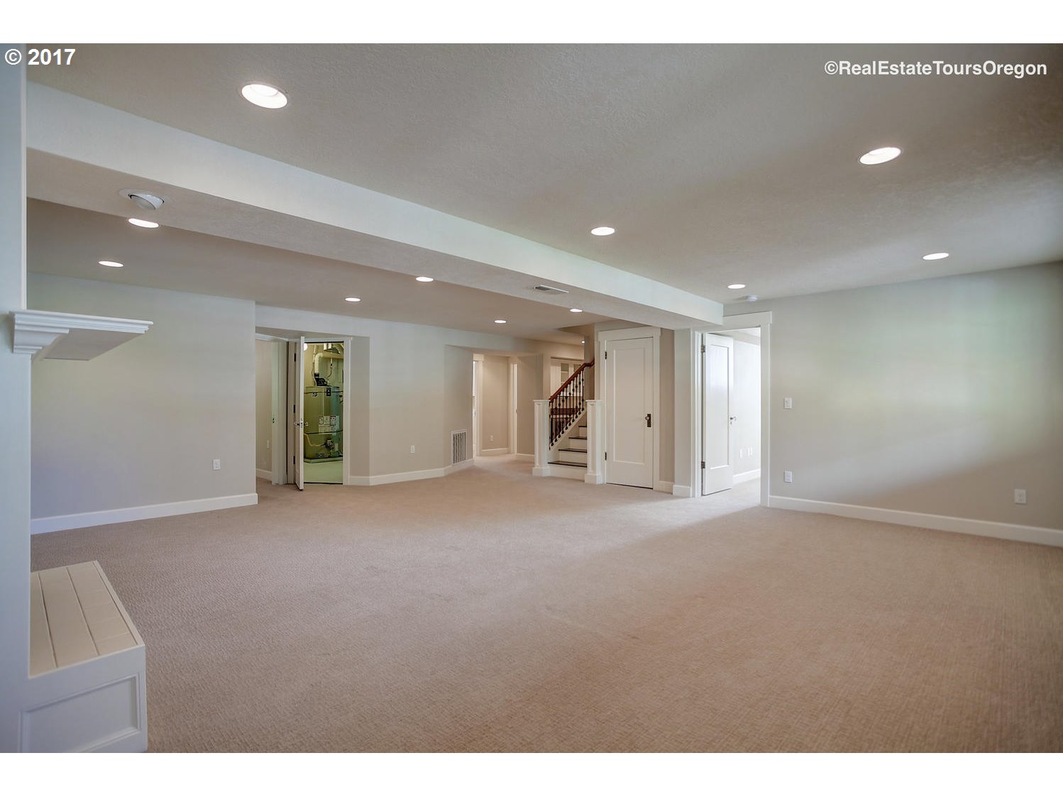 9955 Southwest Morrison Street Portland, OR 97225 - Photo 22 of 32 Gallery Image 22