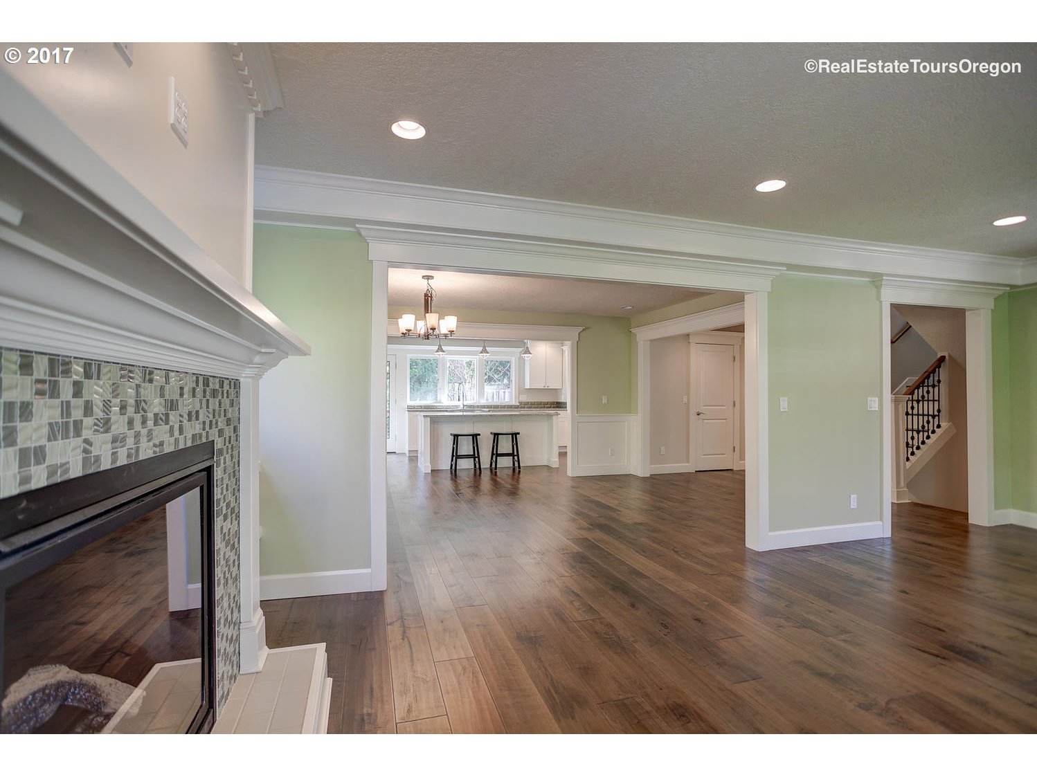 9955 Southwest Morrison Street Portland, OR 97225 - Photo 3 of 32 Gallery Image 3