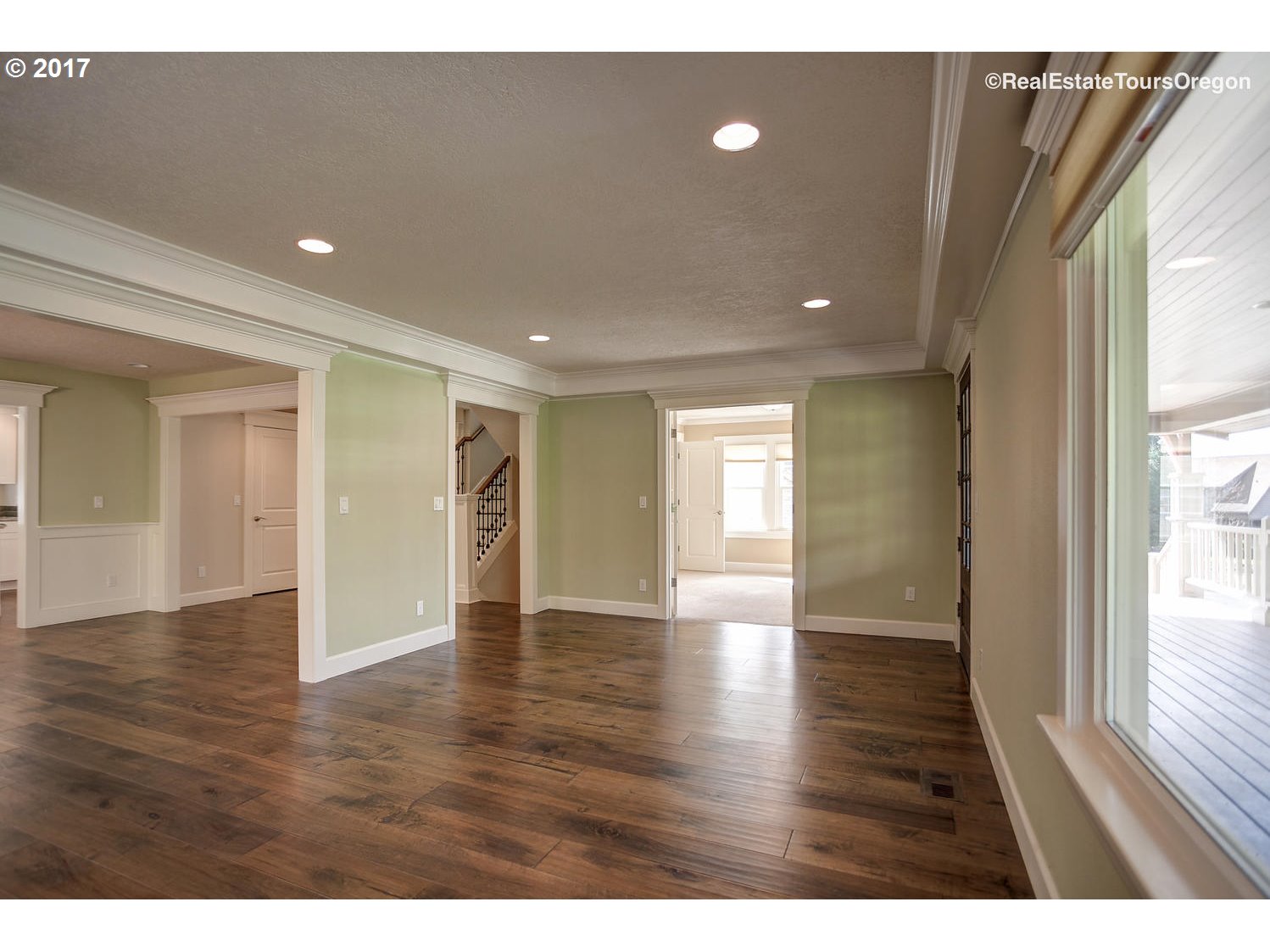 9955 Southwest Morrison Street Portland, OR 97225 - Photo 4 of 32 Gallery Image 4