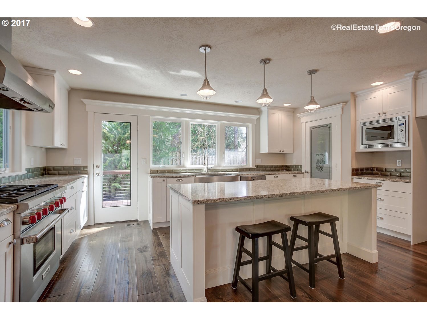 9955 Southwest Morrison Street Portland, OR 97225 - Photo 7 of 32 Gallery Image 7