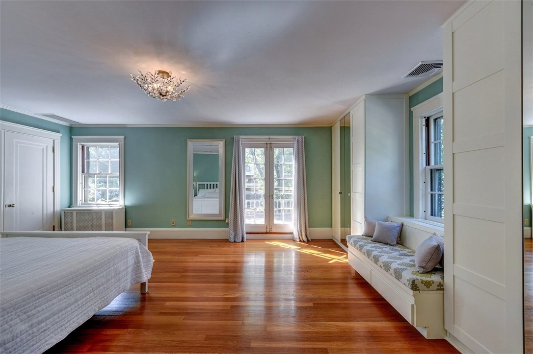 41 Intervale Road Providence, RI 02906 - Photo 34 of 40 Gallery Image 34
